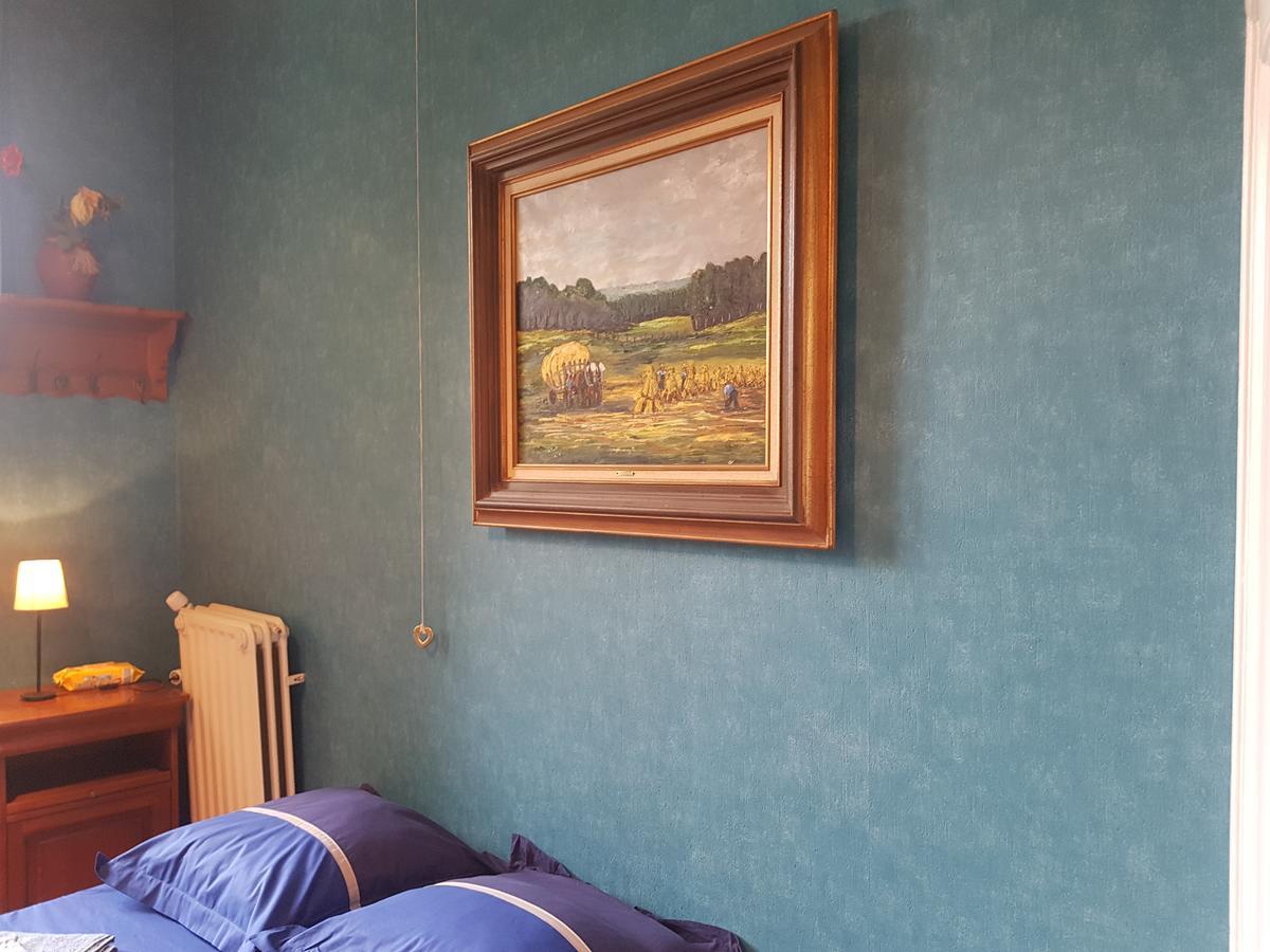 Château Lambert Hotel-Resto-Parking-Shuttle, a 1 ha green Oasis at 8 min from CRL Airport without any noise Charleroi Exterior foto